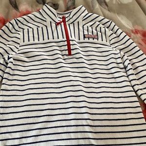 Kids vineyard vines pullover